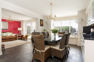 Photo 11- click for photo gallery